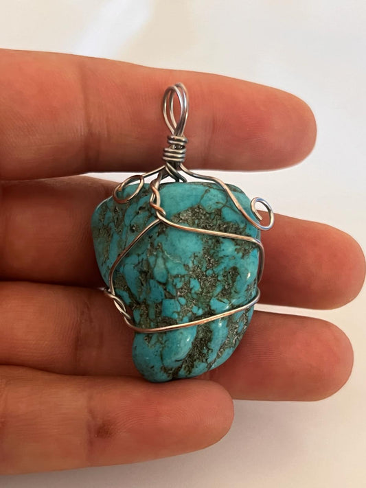 Turquoise Pendant Necklace